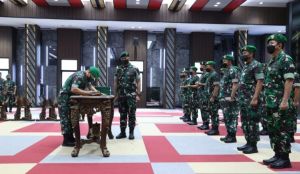 Pangkostrad Resmi Dijabat Mayjen Maruli Simanjuntak