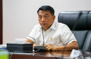 Kepala Staf kepresidenan Akan Evaluasi Tindakan Aparat 