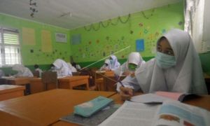 1.250 Pelajar SD dan SMP Dapat Beasiswa