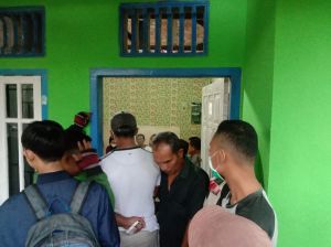 Dedek Ketahuan Berusaha Gagahi Remaja Anak Tetangga