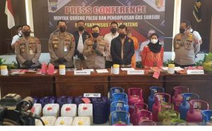 Polda Ungkap Kasus Pengoplosan LPG Subsidi Senilai 40 Juta