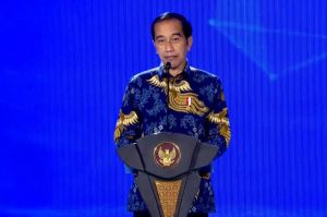 Jokowi Sebut Surya Paloh Sahabat Saat Resmikan NasDem Tower
