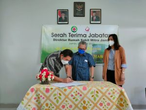 Perubahan Manajemen RS Mitra, dr Rachmad Yusuf Dipercaya Jabat Direktur