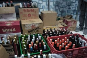 1.023 Botol Miras Ilegal Disita Polisi