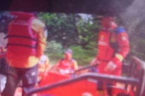 Tim SAR Temukan Jasad Seorang Pemulung Hanyut di Sungai