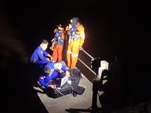 Lompat dari Dermaga Angso Duo, Anak 15 Tahun Dikabarkan Tenggelam