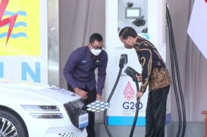 Presiden Resmikan SPKLU Ultra Fast Charging Penunjang KTT G20