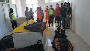 Rem Mobil Truk Blong 18 Orang  Penumpang Tewas