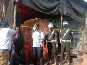 Polda Jambi Grebek Diduga Gudang Minyak Ilegal di Sijenjang