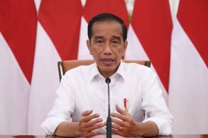 Presiden: Ekspor Minyak Goreng dan Bahan Baku Dilarang Mulai 28 April