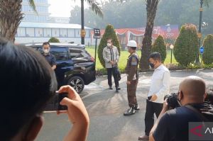 Muhammad Lutfi Penuhi Panggilan Penyidik Kejagung