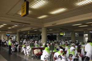 PPIH Embarkasi Batam Berangkatkan JCH Asal Jambi ke Tanah Suci