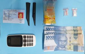 Suami Istri Pengedar Narkoba Ditangkap, Man Pesta Sabu di Basecamp