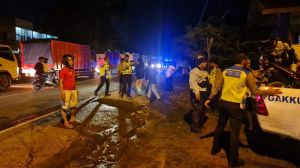 Tabrakan Truk Vs Motor di Lingkar Selatan Tewaskan Seorang Remaja