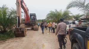 Tujuh Penambang Emas Illegal Diciduk Bersama Satu Alat Berat