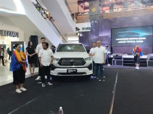 Dilaunching, Begini Tampilan dan Kelebihan Toyota All New Kijang Innova Zenix