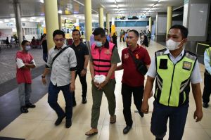 Disebut Licin Seperti Belut, Buronan Korupsi Pengaspalan Jalan di Tebo Sempat Panjat Genteng