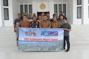 Pengurus SMSI Muaro Jambi Dilepas Sekda Hadiri HPN di Medan