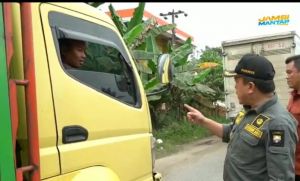 Temukan Angkutan Batu Bara Beroperasi Siang Hari, Gubernur: Kamu Ini Bikin Macet