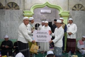 Al Haris Beri Santunan Kepada 449 Guru Ngaji