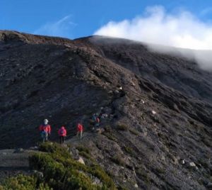 Jalur Pendakian Gunung Kerinci Kembali Dibuka