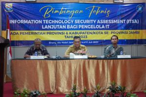 Pentingnya Memperkuat Penanganan Keamanan Siber dan Sandi