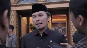 Ketua DPRD Edi Purwanto Minta Pihak Terkait Pasang Spanduk Bahaya Mandi di Sungai Batanghari