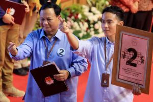 Sikap Santuy dan Santun Prabowo-Gibran Jadi Pembahasan Anak Muda di Medsos