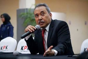 Jadi Tersangka Pemerasan, Firli Bahuri Harus Diberhentikan Sementara Dari Jabatan Ketua KPK