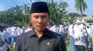 Anomali Penetapan UMP di Atas Rp3 Juta, Gaji Guru Belum di Bawah Rata-Rata