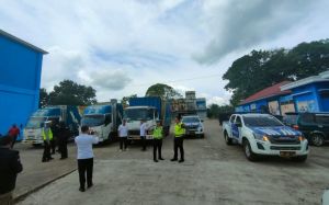 Personel Satlantas Kawal Truk Pengangkut Surat Suara Pemilu 2024 ke Gudang KPU