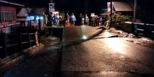 Penanganan Darurat dengan Balok Baja Jembatan di Tamiai yang Putus Akibat Longsor
