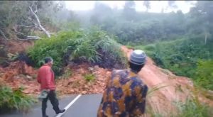 Banjir Kerinci-Sungai Penuh Kian Meluas, Titik Longsor Bertambah, Satu Rumah Ambruk