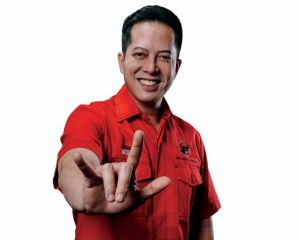 Ihsan Yunus Mengabdi: Bantuan Kambing untuk Mandiangin Timur
