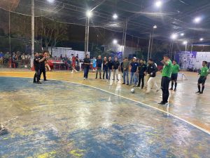 40 Tim Berebut Piala Ketua Karang Taruna Dalam Turnamen Futsal Vaganza SMSI Tanjab Barat
