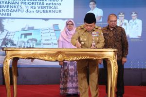 Tingkatkan Layanan Prioritas, Gubernur Al Haris Teken MoU Bersama RS Vertikal Kemenkes