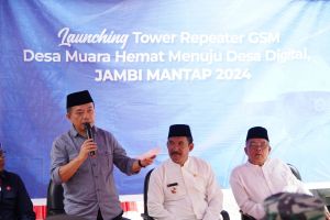 Gubernur Al Haris Launching Repeatwr GSM di Muaro Emat