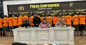 2,2 Kg Sabu dan 2,3 Kg Ganja Disita Dari Tangan 19 Pengedar