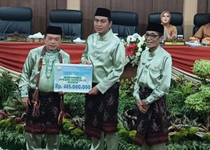 Dalam Dua Tahun, Al Haris Gelontorkan Rp14, 2 Miliar untuk Beasiswa