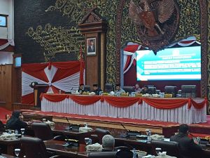 Bersama Pemerintah, DPRD Jambi Sahkan Tiga Ranperda Jadi Perda