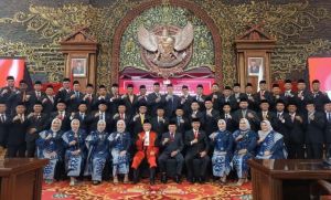 Resmi Dilantik, M Hafiz Jabat Ketua Sementara DPRD Provinsi Jambi