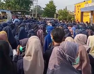 Tak Masuk Database hingga Terganjal Daftar PPPK, Honorer RSUD Raden Mattaher Demo