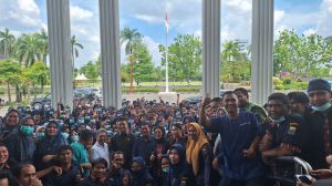 Ketua DPRD Provinsi Jambi M Hafiz Terima Aspirasi Ratusan Tenaga Honorer RSUD Raden Mattaher
