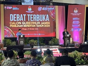 Sampaikan Visi dan Misi Dalam Debat Perdana Cagub Jambi, Ini Program Romi Hariyanto Maupun Al Haris