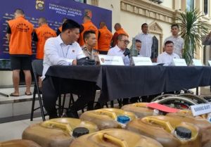 Enam Tersangka Penyalagunaan BBM Subsidi yang Rugikan Negara Capai Rp6,26 Miliar  Berhasil Diringkus