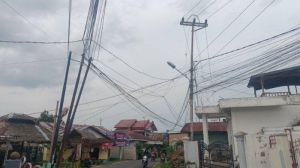 Kabel Jaringan Internet Rusak Estetika Kota, Pemkot Jambi Minta APJII Rapikan