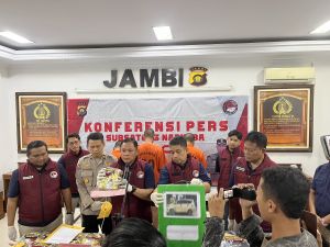 Polda Jambi Ringkus Tiga Kurir Sabu Jaringan Internasional, Barang Bukti Capai Rp15 Miliar