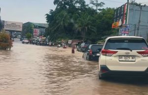 Wawako Diza Ungkap Biang Banjir di Kota Jambi, Harus Segera Dibenahi
