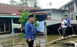 Gubernur Minta Masyarakat Tetap Waspada Bencana Banjir