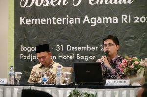 Mengenal Sosok D.I. Ansusa Putra, Anak Pesantren yang Berhasil Jadi Profesor di Usia 38 Tahun